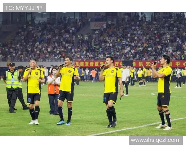 足球明星之间的友谊与竞争他们是如何相互认识和互动的